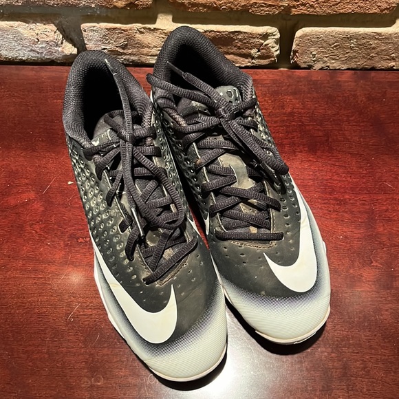 Bundle 6.5 Under Armour Men’s Baseball Spikes and Nike Vapor Baseball Cleats - Picture 5 of 8